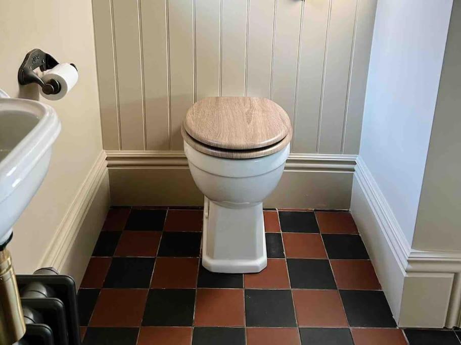 Holiday home Luxury Centre Townhouse - Sleeps 6 *